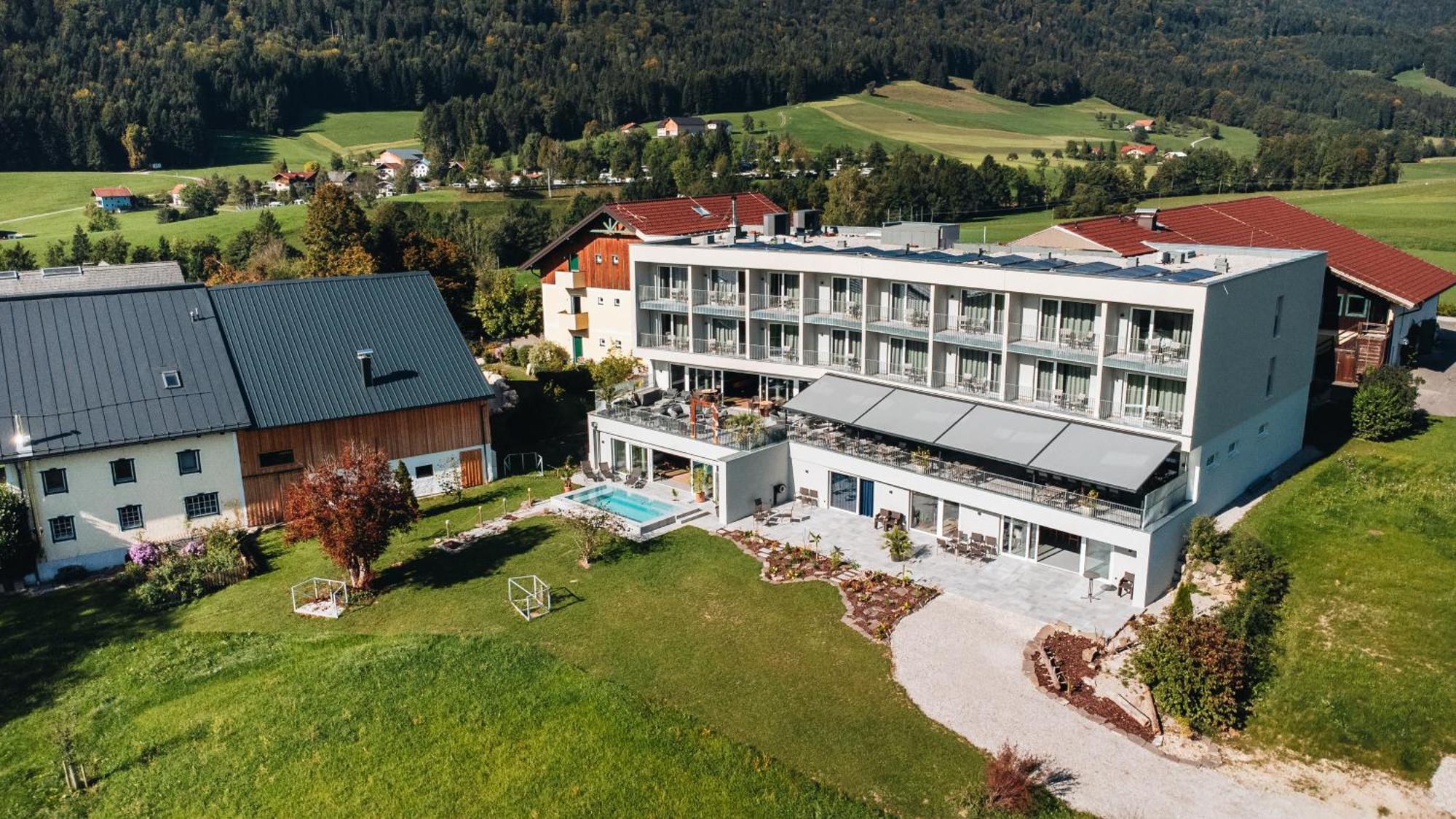 Landhotel Prielbauer Tiefgraben Exterior photo